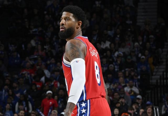 开云入口安全吗-多项数据创十年最差 76人为乔治离谱薪资含泪买单